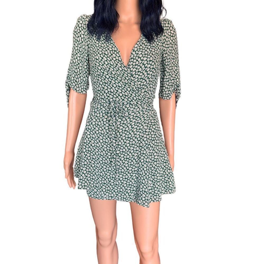 Reformation Venezuela Sammy Green Floral Wrap Mini Dress - Picture 2 of 6